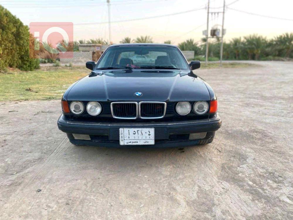 بي ام دبليو الفئة 7